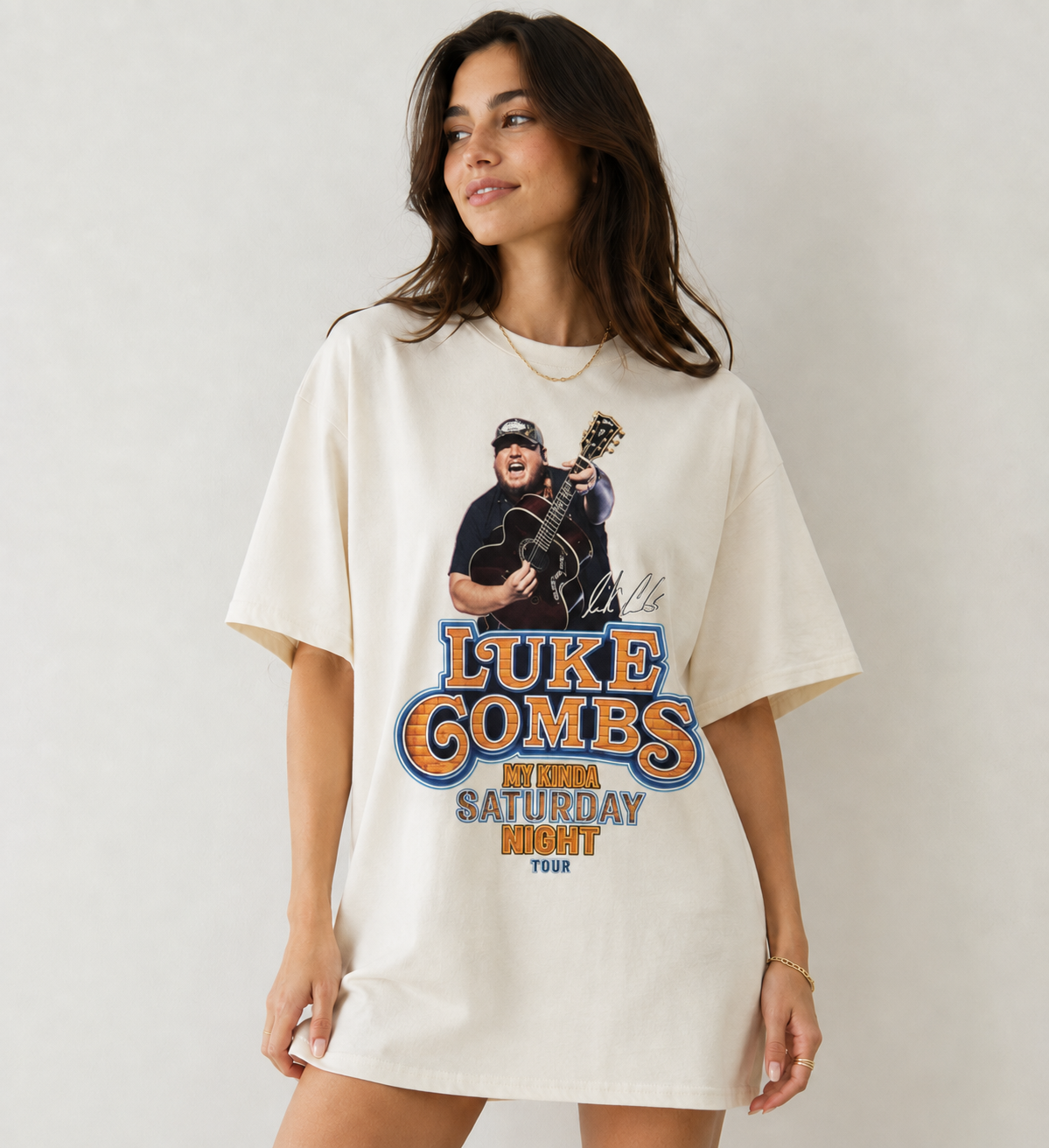 Gildan Vintage Hilary Duff The Lucky Me Tour Concert Graphic Tee Shirt