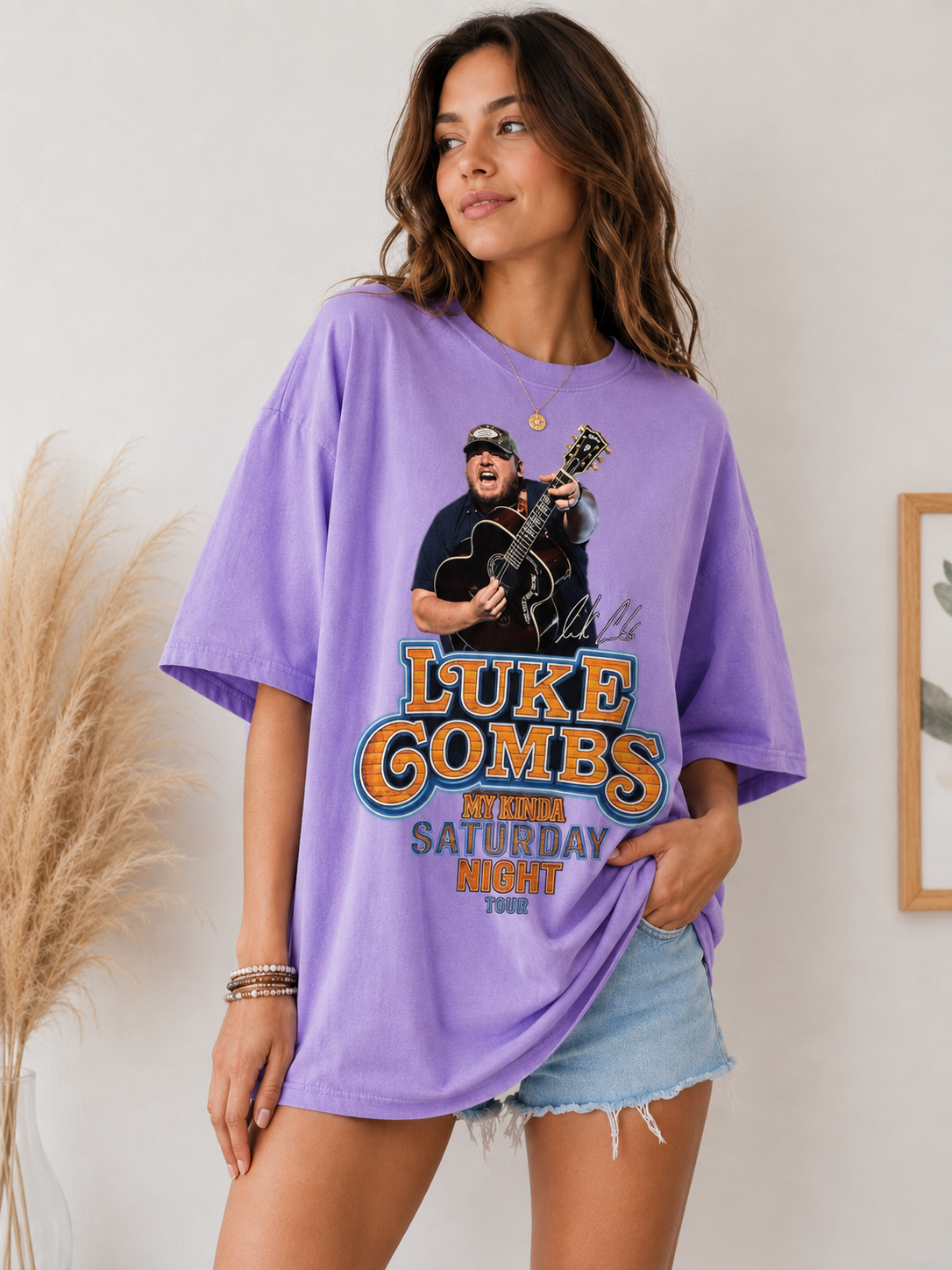 Gildan Vintage Hilary Duff The Lucky Me Tour Concert Graphic Tee Shirt