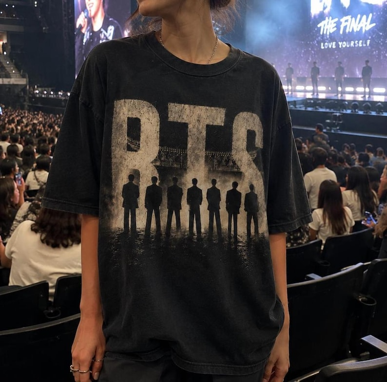 Kpop Idol World Tour 2026 T-Shirt